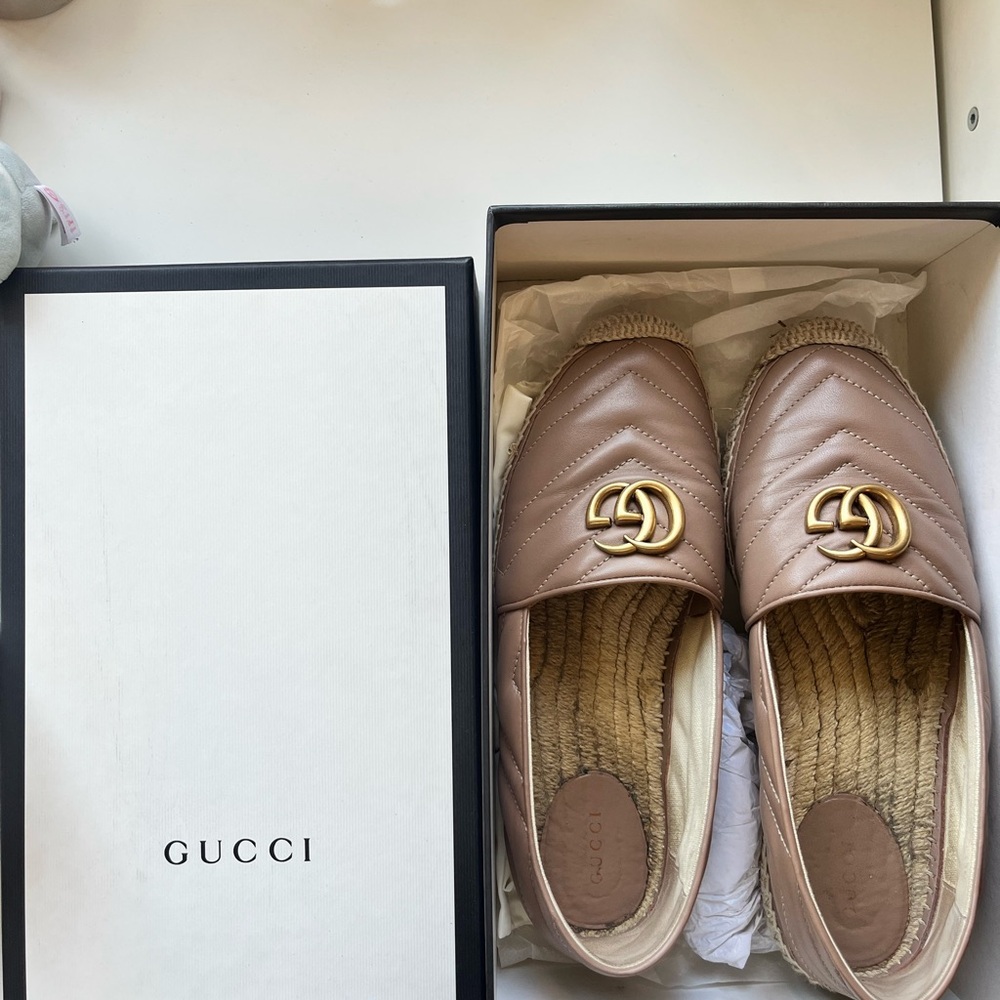 Gucci Women's Beige Espadrille Shoes